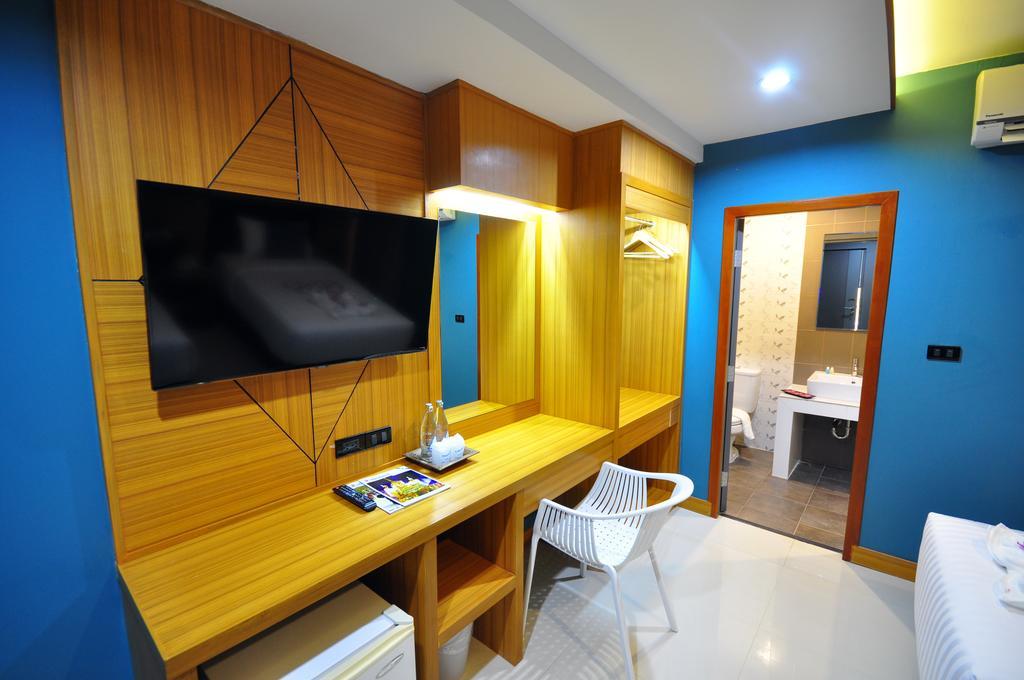 Chiangmai S.P. Hotel Чіангмай Екстер'єр фото