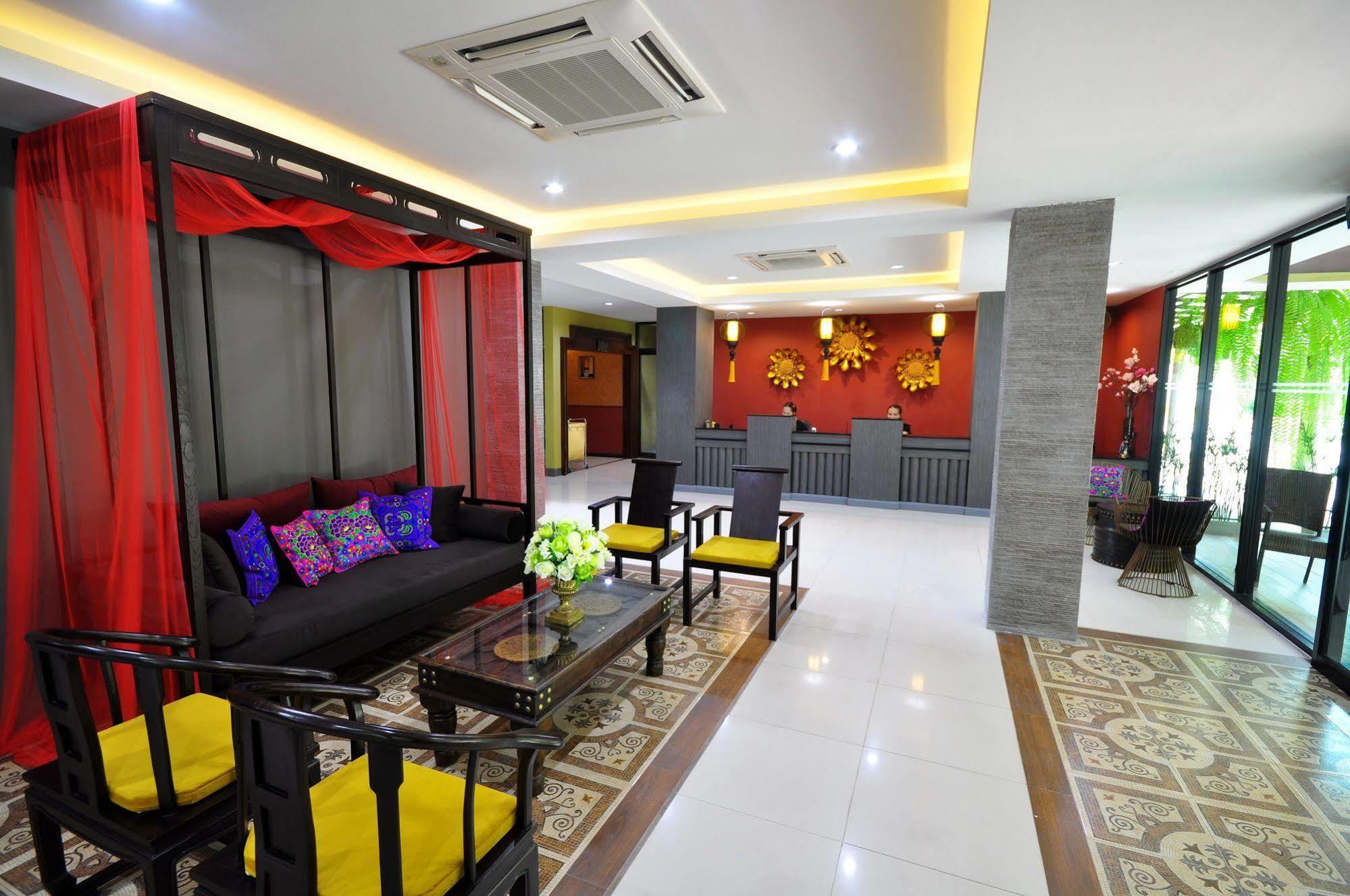 Chiangmai S.P. Hotel Чіангмай Екстер'єр фото