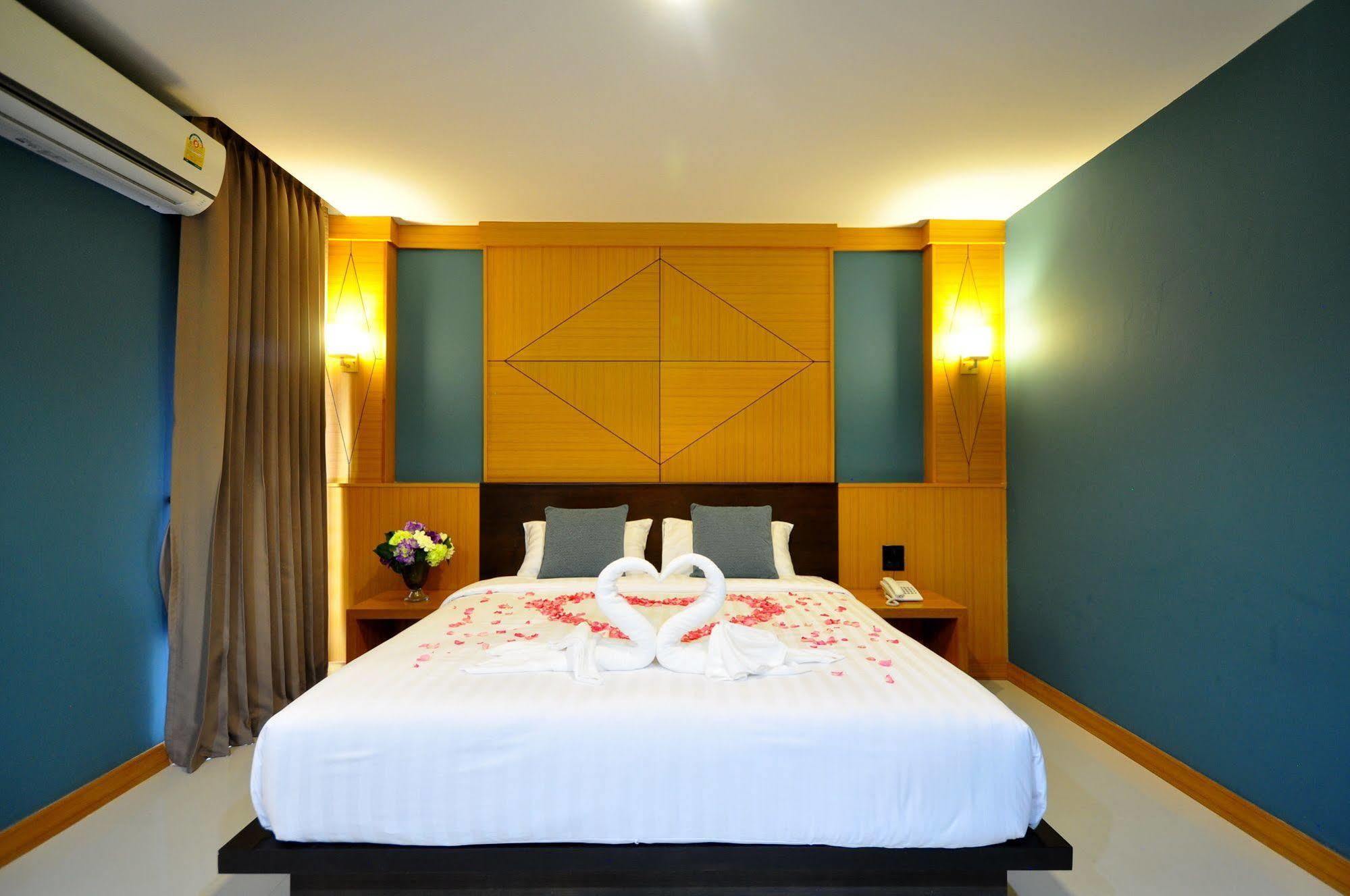 Chiangmai S.P. Hotel Чіангмай Екстер'єр фото
